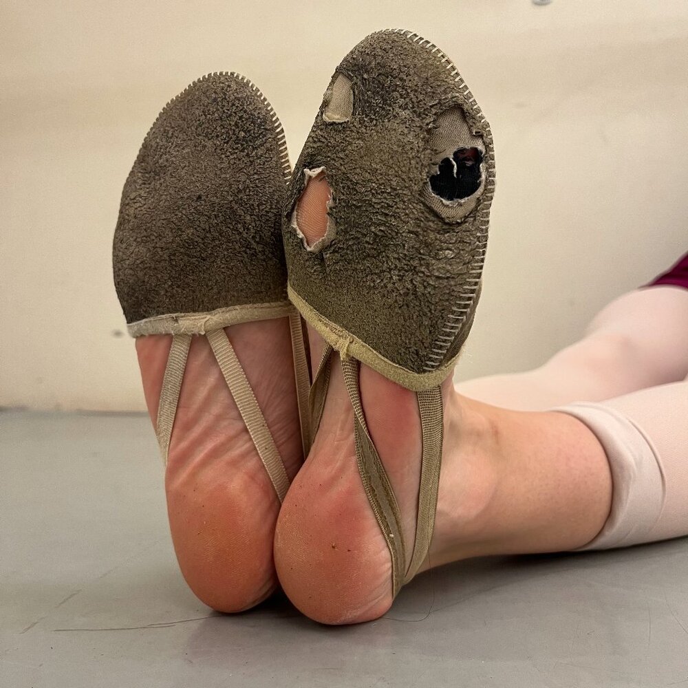 8 Dance half soles/turners, rhythmic gymnastics toe shoes very used